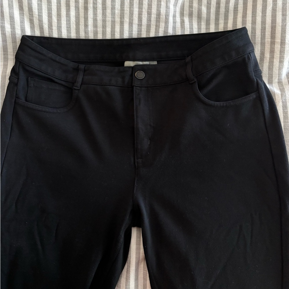 Athleta Chic Black Ponte style Pants